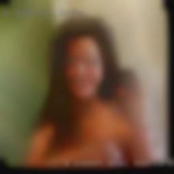 A women that is anal masturbating classy yet naughty.