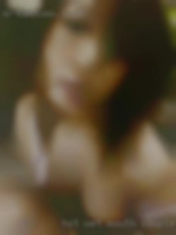 Hot wet mouth for couples Georgia for your throbbing cock.